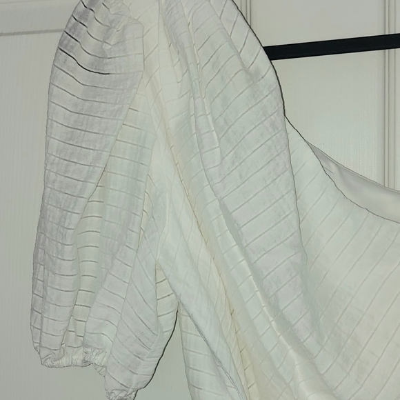 One Shoulder White Blouse With Tie Waist Sz. M NWT - Picture 4 of 5